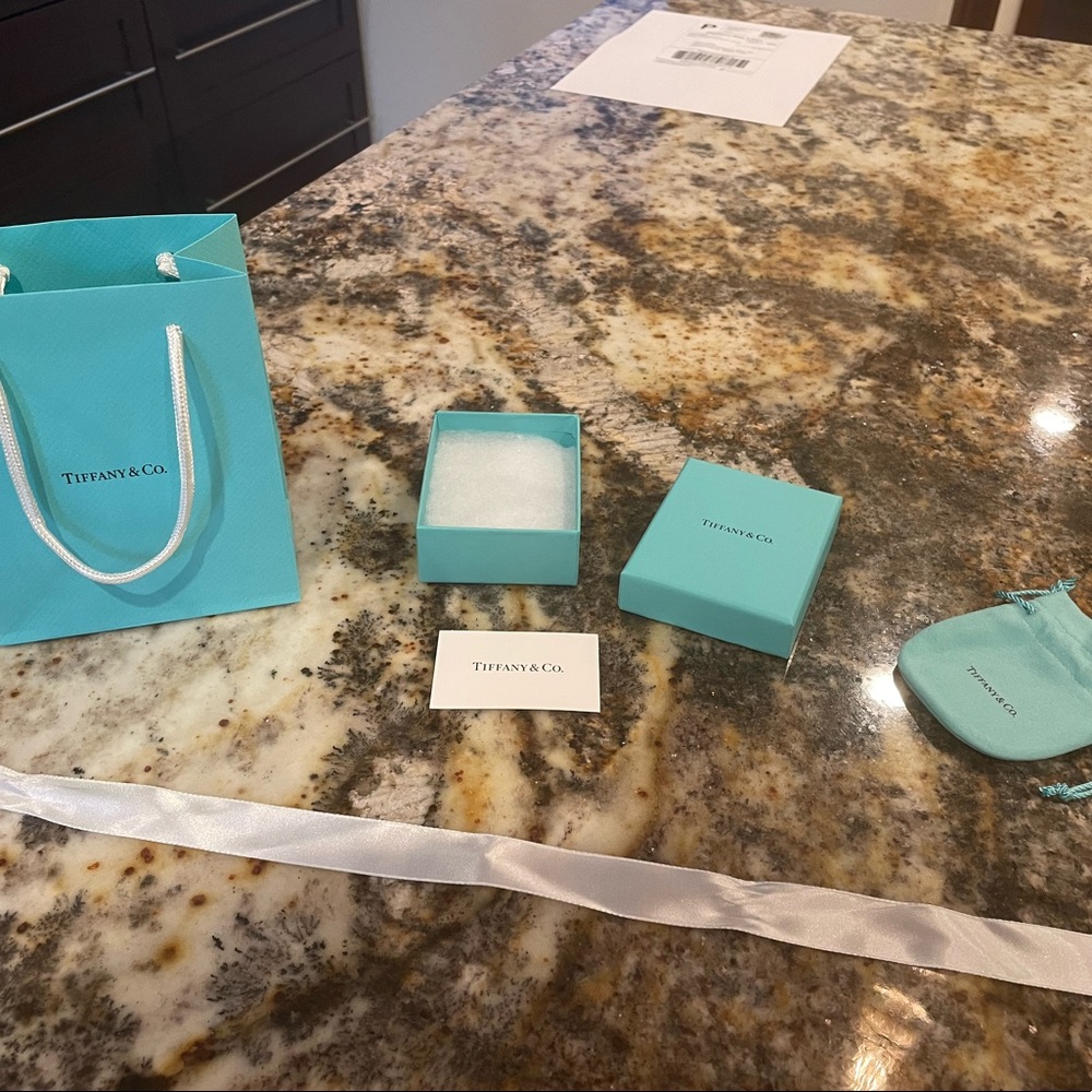 Tiffany Gift Bag and Box